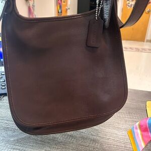 Coach Vintage Mahogany Small Hippie Flap Bag Style G00-9135 year 2000